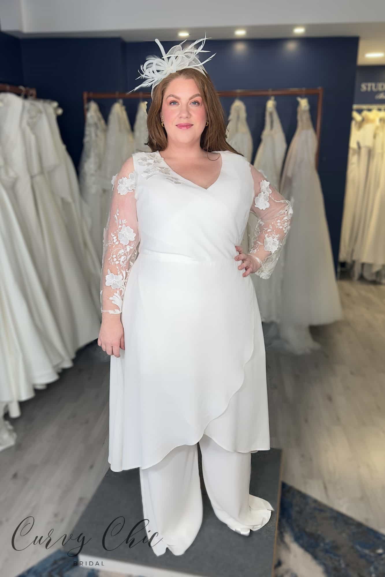 Venice-Ivory-Trouser-Suit-Front