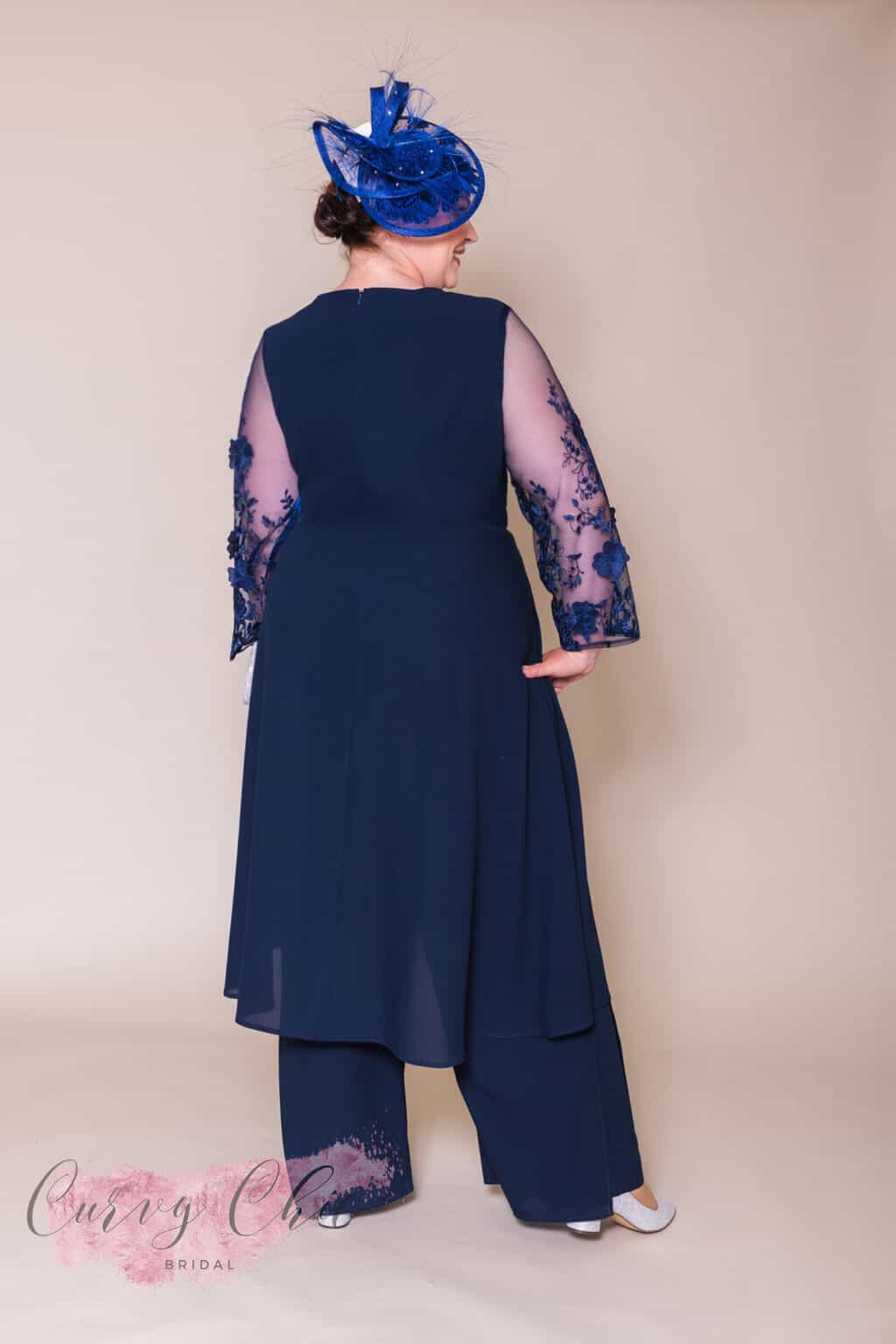 Venice Plus size Mother of the bride groom trouser suit with sleeves trendy back