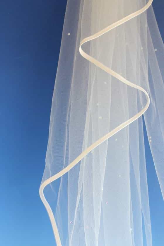 ar003_ribbon_crystal_veil_fu__sized.jpg ar003_ribbon_crystal_veil_fu__sized.jpg