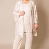 DU453 plus size mother of the bride:groom trouser suit champagne Veromia DU453 plus size trouser suit in Oyster