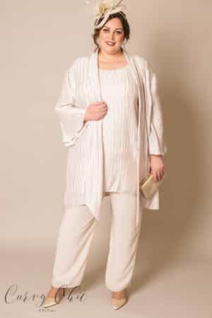 Veromia DU453 plus size trouser suit in Oyster