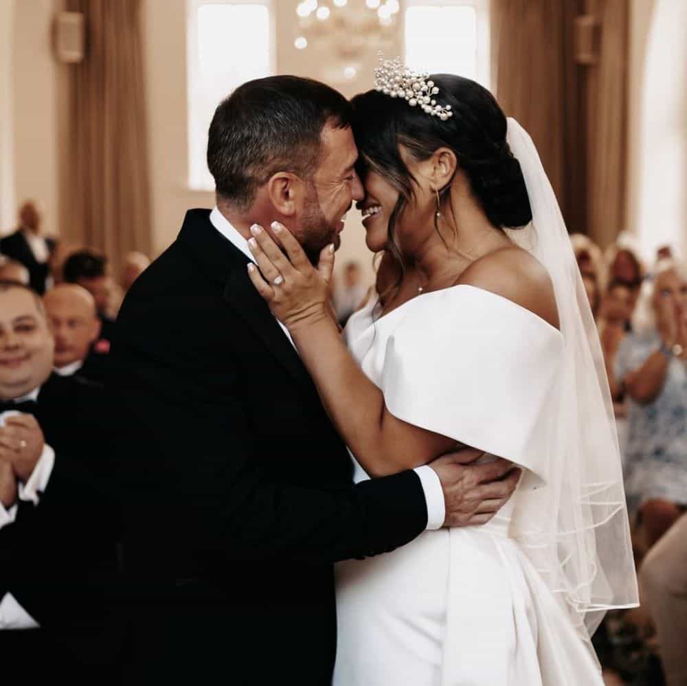 j-arianna-everlasting-statement-pearl-tiara-ar598-lace-and-favour-2_orig Everlasting Pearl Tiara j-arianna-everlasting-statement-pearl-tiara-ar598-lace-and-favour-2_orig Everlasting Pearl Tiara