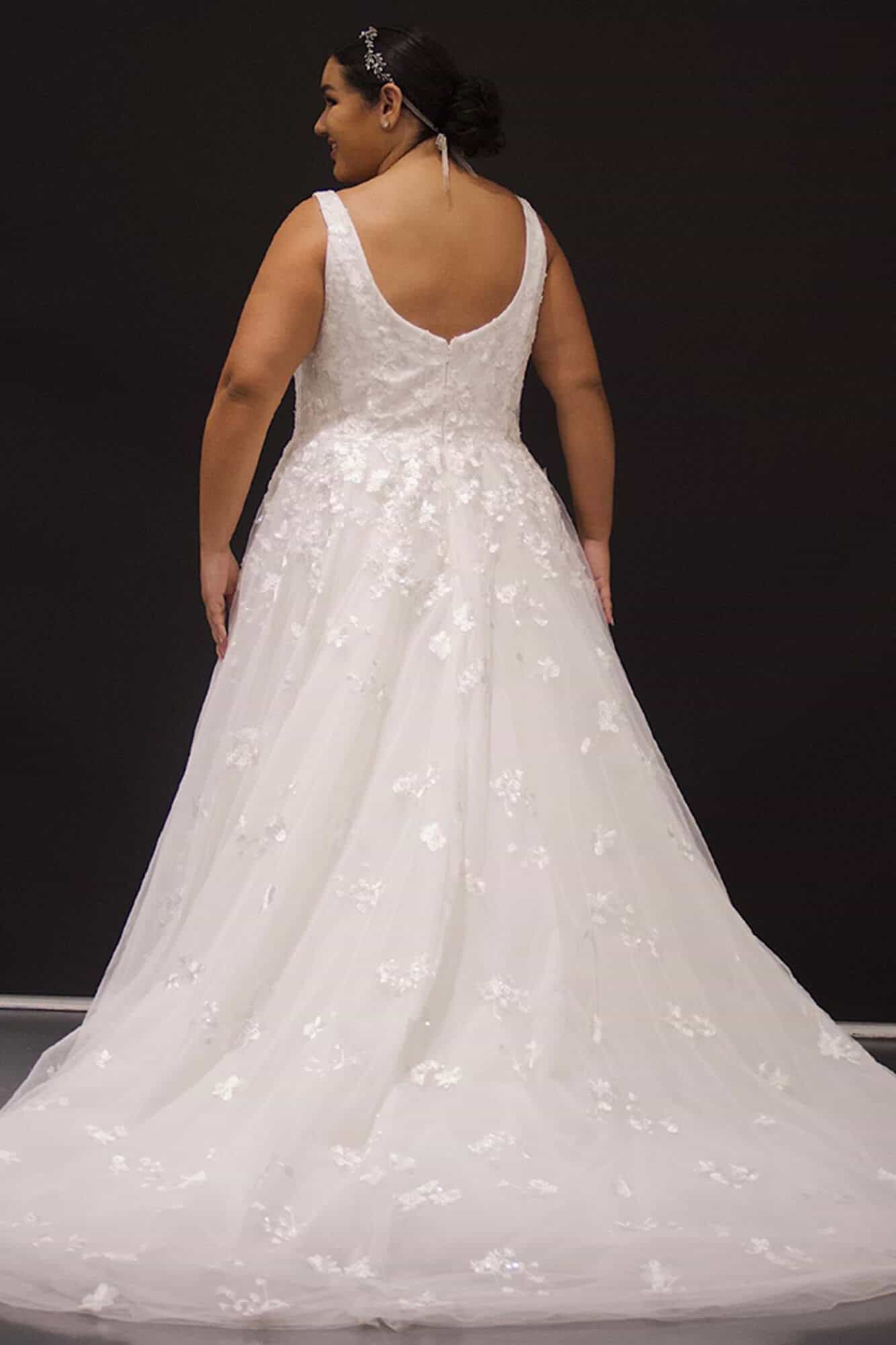 Magdalene no sleeves back