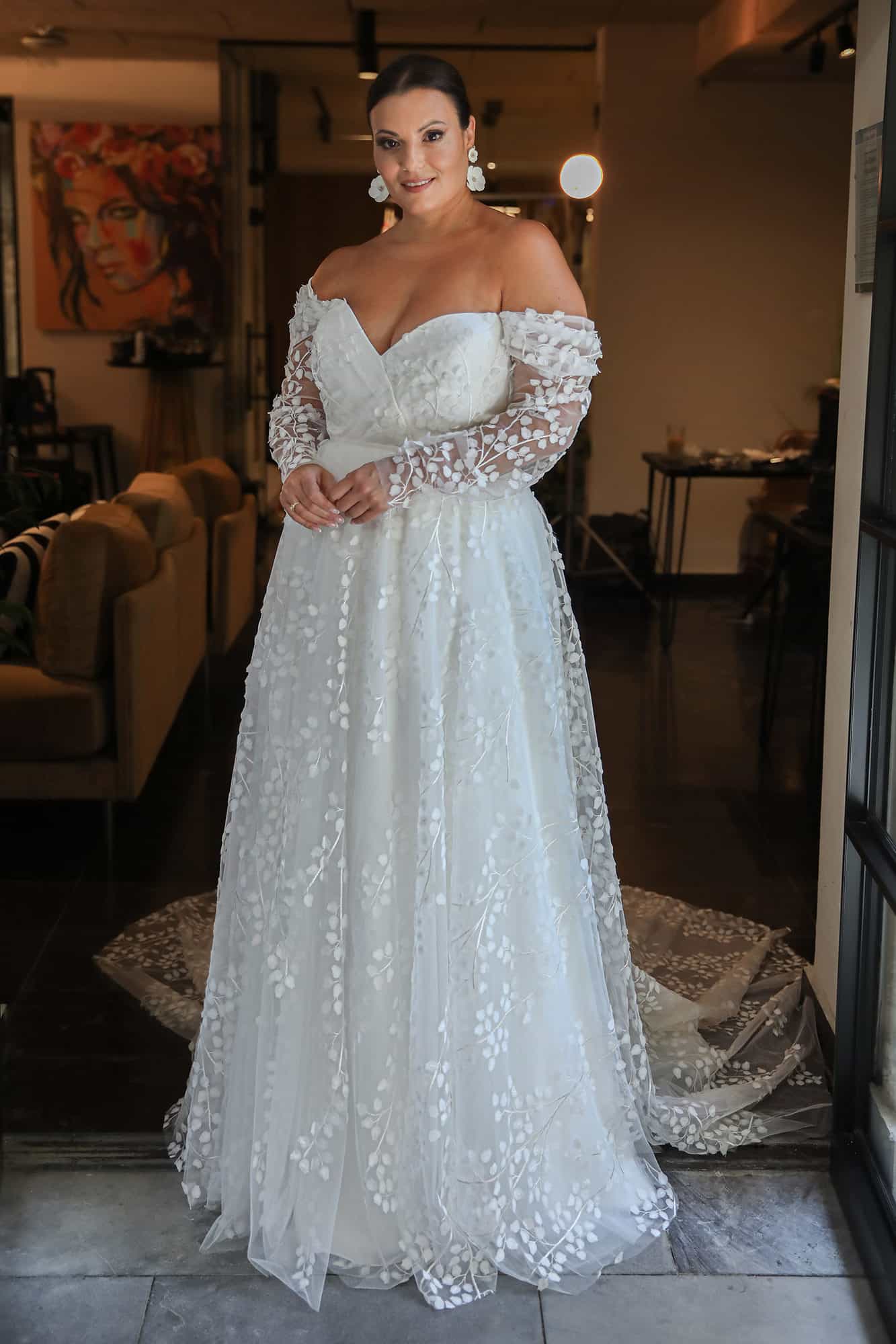 FIORA-(5) Fiora A-Line Studio Levana Plus Size Wedding Dress