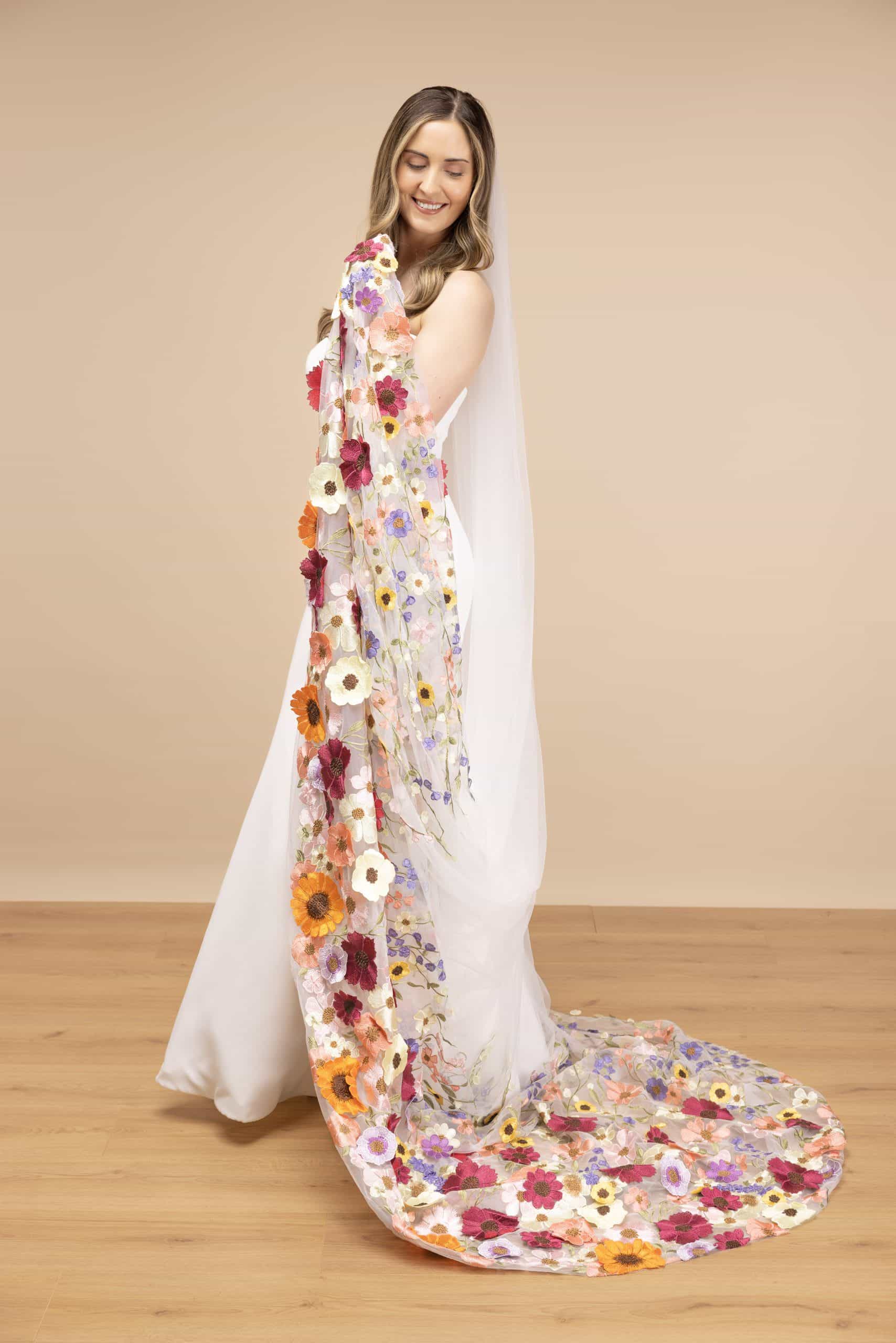 PBV9065 Veil 3D Floral Embroidered Lace Cathedral Veil | PBV9065